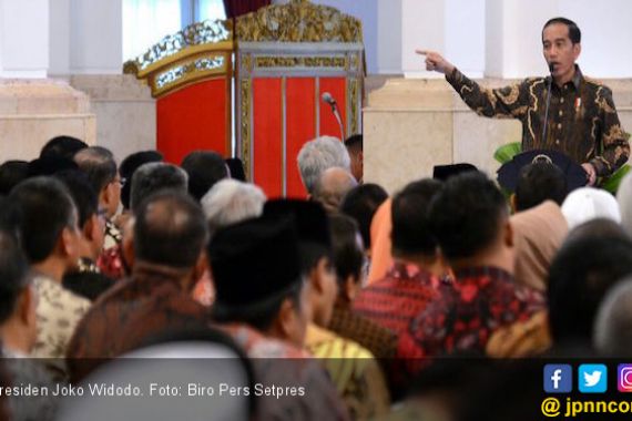 Jokowi Terbuka untuk Revisi UU Ormas - JPNN.COM