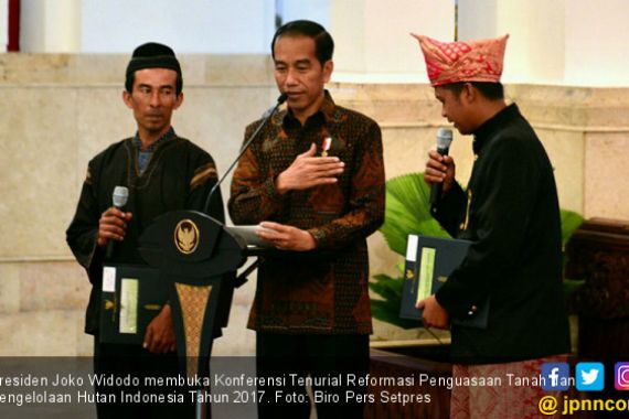 Jokowi: Perhutanan Sosial Akan Menghadirkan Keadilan Ekonomi - JPNN.COM