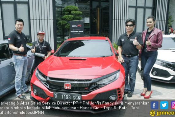 Honda Civic Type R, Cepat Tapi Hemat - JPNN.COM