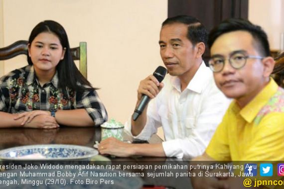 Jokowi Bocorkan Saksi Pernikahan Kahiyang-Bobby - JPNN.COM
