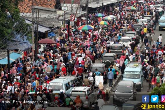 Tanah Abang Semrawut Lagi, Satpol PP Tunggu Arahan Anies - JPNN.COM