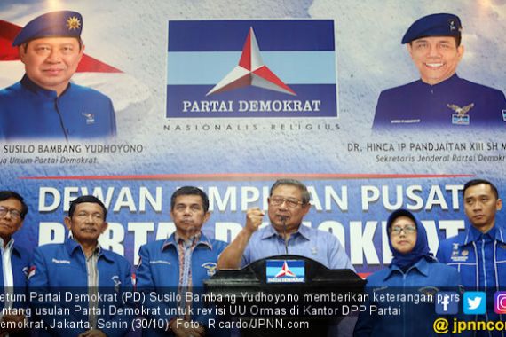 Demokrat Bakal Pimpin Poros Ketiga Pilpres 2019 - JPNN.COM