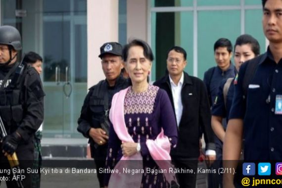Akhirnya! Suu Kyi Temui Warga Rohingya di Rakhine - JPNN.COM