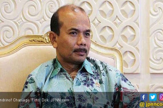 Andrinof Luncurkan Buku 'Evolusi Mimpi Menata Indonesia' - JPNN.COM