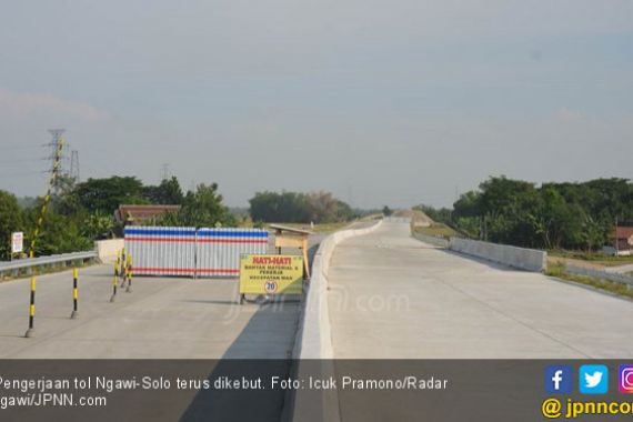 Pelaksana Proyek Tol Dilarang Pulang Sebelum Perbaiki Jalan - JPNN.COM
