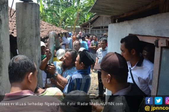 Takut Dimarahi Istri, Ngadiyanto Terjun ke Sumur - JPNN.COM