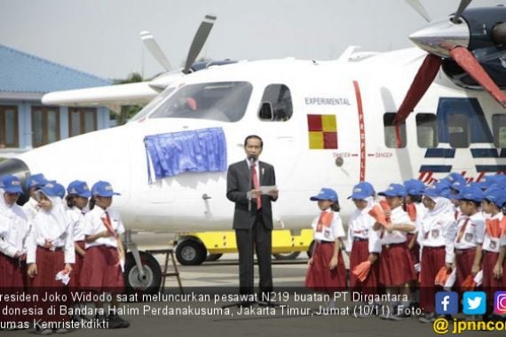 Bismillah, Jokowi Luncurkan Pesawat Nurtanio - JPNN.COM