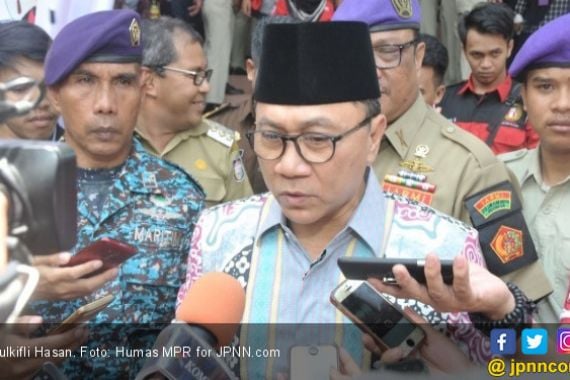 Prabowo Bertemu Amien Rais, Zulkifli tak Bisa Datang - JPNN.COM