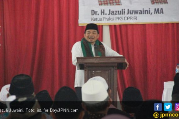 Jazuli: Umat Islam Itu Tulang Punggung Indonesia - JPNN.COM