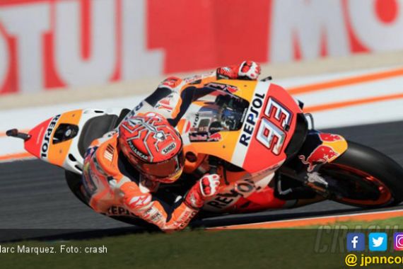 Jatuh 27 Kali, Marquez Start Terdepan di MotoGP Valencia - JPNN.COM