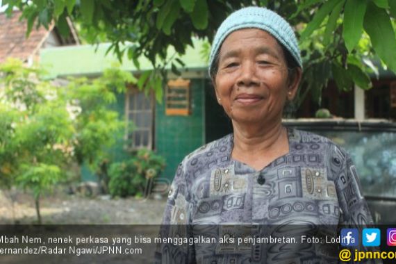 Mbah Tinem Sukses Bikin Jambret tak Berkutik - JPNN.COM