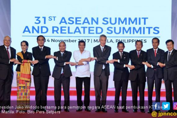 Jokowi Tekankan Pentingya UMKM bagi Ekonomi ASEAN - JPNN.COM