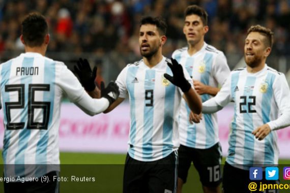 Argentina Kalah dari Nigeria, Sergio Aguero Pingsan - JPNN.COM