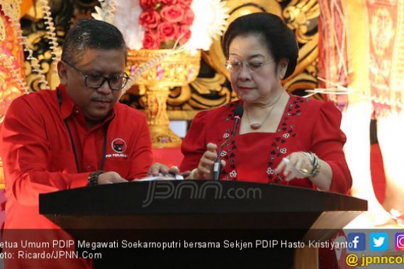 Kepastian Tiket PDIP untuk Jokowi akan Diputuskan Januari - JPNN.COM