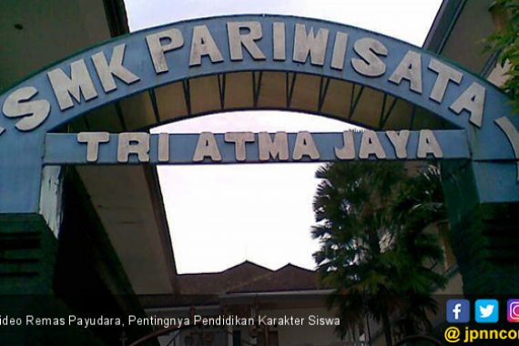 Video Remas Payudara, Pentingnya Pendidikan Karakter Siswa - JPNN.COM