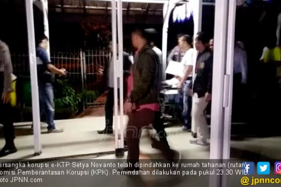  Setya Novanto Diangkut Bertepatan Konpers KPK - JPNN.COM