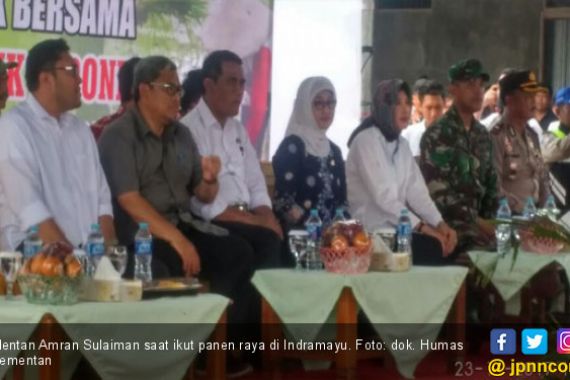 Demi Bangun Pertanian, Mentan Beri Bantuan ke Gempita - JPNN.COM