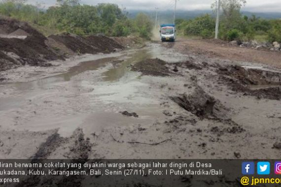 Lahar Dingin Bikin Warga Teringat Letusan Gunung Agung 1963 - JPNN.COM