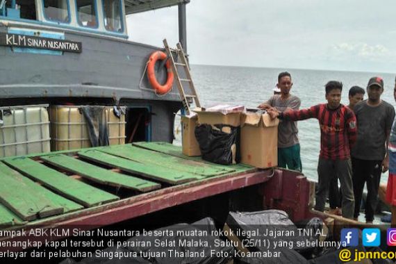 Lihat Nih, Kapal Bermuatan 2.090 Pak Rokok Ditangkap - JPNN.COM