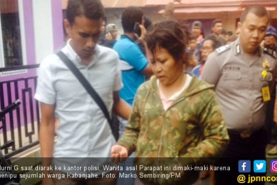 Perempuan Penipu Ulung Ini Akhirnya Diarak ke Kantor Polisi - JPNN.COM