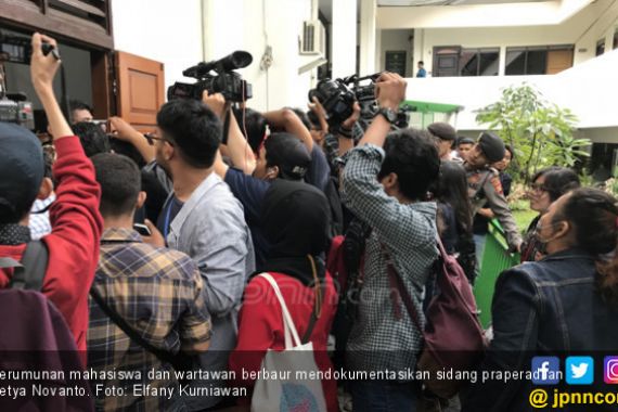 Praperadilan Setya Novanto jadi Bahan Tugas Kuliah - JPNN.COM