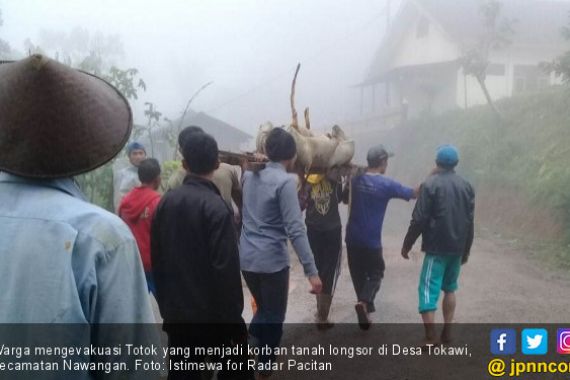 Banjir Bandang di Pacitan, Korban Meninggal 17 Orang - JPNN.COM