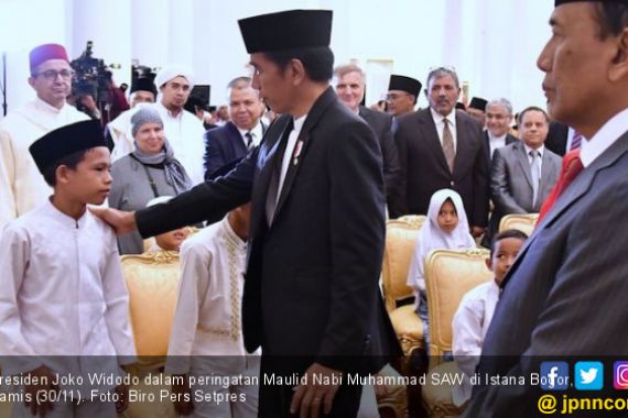Peringati Maulid Nabi, Jokowi Ajak Bangun Madinah Baru - JPNN.COM