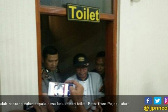 Saat Belasan Calon Kepala Desa Keluar Masuk Toilet Polres - JPNN.COM