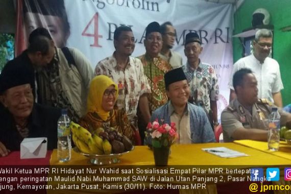 HNW Sosialisasi 4 Pilar MPR Sekaligus Peringati Maulid Nabi - JPNN.COM