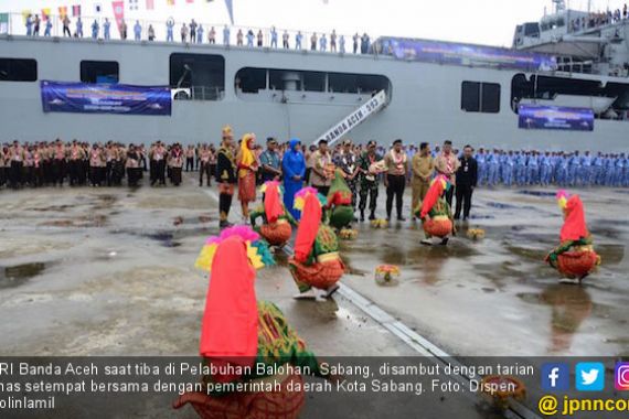KRI Banda Aceh Dukung Sail Sabang 2017 - JPNN.COM
