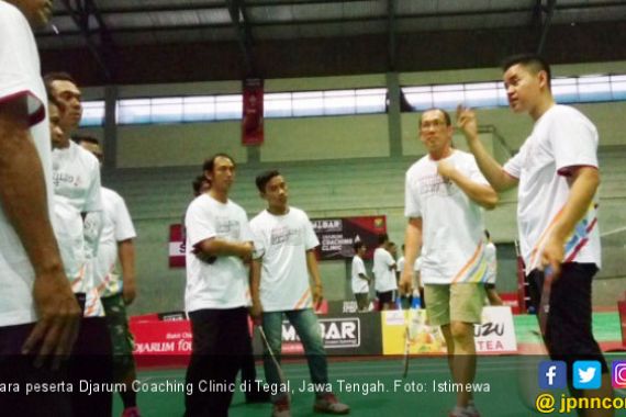Ratusan Atlet Bulu Tangkis Ikut Coaching Clinic di Tegal - JPNN.COM