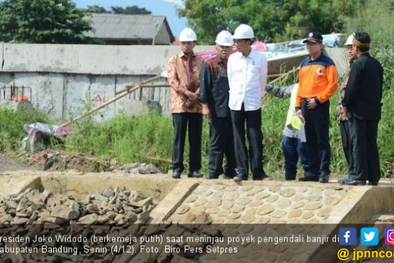 Bandung Selatan Sering Kebanjiran, Jokowi Turun Tangan - JPNN.COM