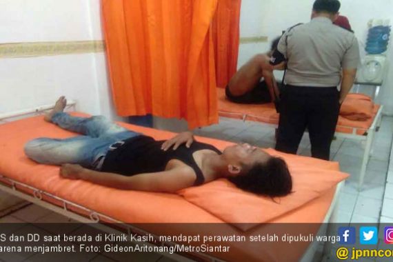 Ibu Pelaku Jambret Menangis Histeris Lihat Anaknya Sekarat - JPNN.COM