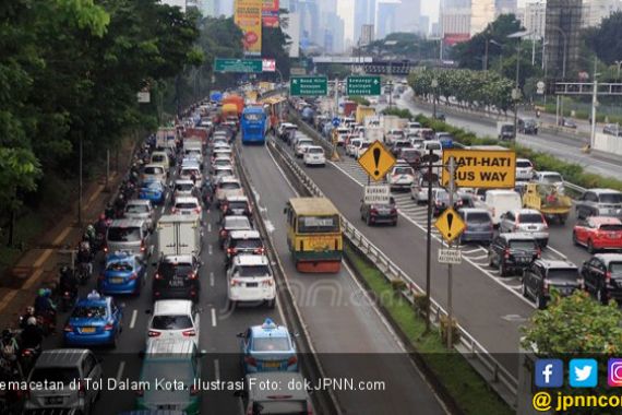 Pengelola Mestinya Cari Solusi Kemacetan di Tol - JPNN.COM