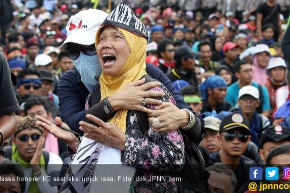 6 Guru Honorer Banten Dipecat, Munir: Kami Bersatu Menangkan Prabowo - Sandi - JPNN.COM