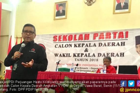 Ini Cara Hasto Gelorakan Nasionalisme Calon Kada dari PDIP - JPNN.COM