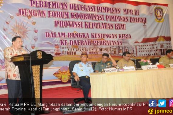 Mangindaan: Masyarakat Perbatasan adalah Benteng Pancasila - JPNN.COM