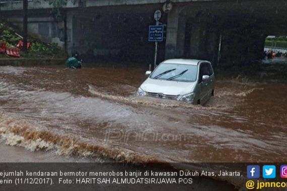 Dukuh Atas Banjir 1 Meter, Anies Sebut Genangan - JPNN.COM
