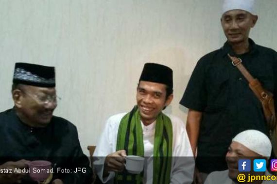 Disebut Dalang Persekusi Ustaz Somad, Arya Sebut Nama Jokowi - JPNN.COM