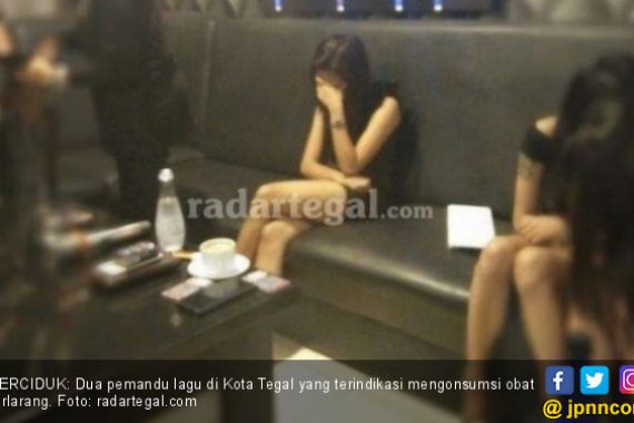 Tempat Hiburan Dirazia, Dua LC Seksi Bikin Curiga - JPNN.COM