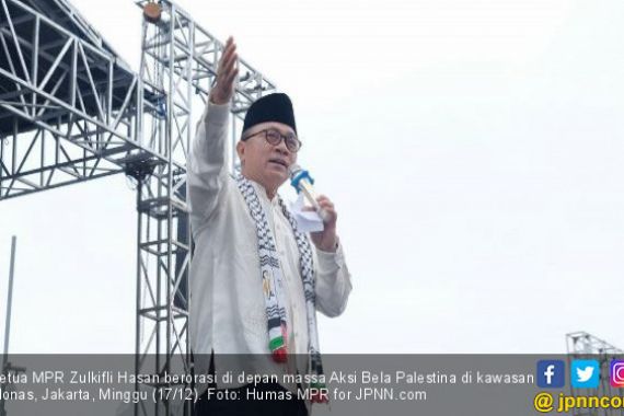 Zulkifli Hasan: Yang Radikal Donald Trump, Bukan Umat Islam - JPNN.COM