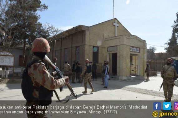 Sasar 400 Nyawa, Pelaku Teror Gereja Pakistan Bawa Bom 15 Kg - JPNN.COM