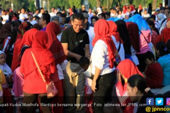 Begini Cara Pemkab Kudus Agar Warganya Pandai Kelola Uang - JPNN.COM