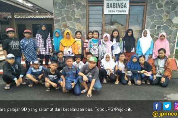 Inilah Puluhan Pelajar SD yang Selamat dari Maut Ledakan Bus - JPNN.COM