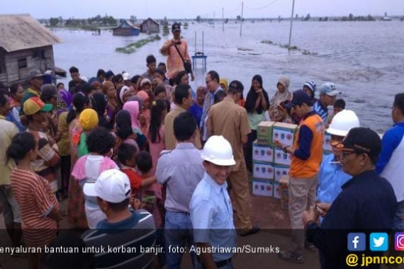 Tiga Desa Terendam Banjir di OKI, BPBD Salurkan Bantuan - JPNN.COM