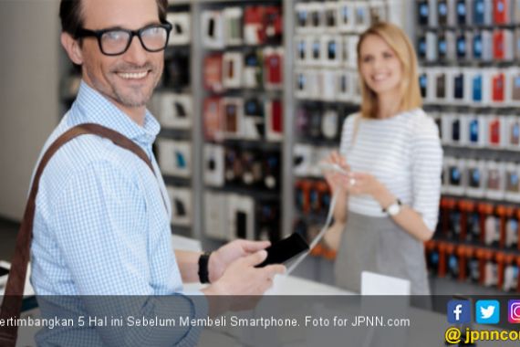 Simak nih, Cara Mudah dan Aman Beli Smartphone dengan Kredit Online - JPNN.COM