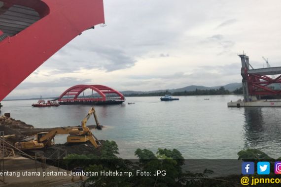 Jembatan Holtekamp Selesai September 2018 - JPNN.COM