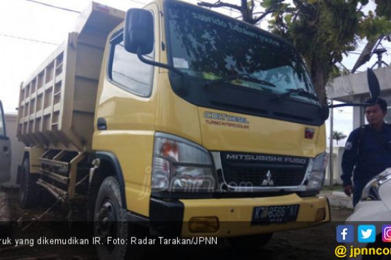 Sopir Truk Kabur Usai Hilangkan Nyawa Penyeberang Jalan - JPNN.COM