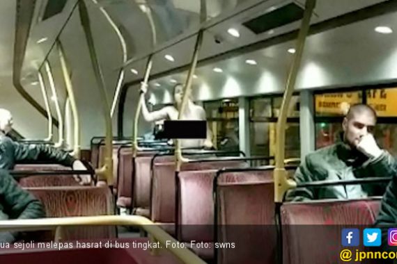 Bercinta di Bus Tingkat, 2 Sejoli Dapat Tepuk Tangan Meriah - JPNN.COM