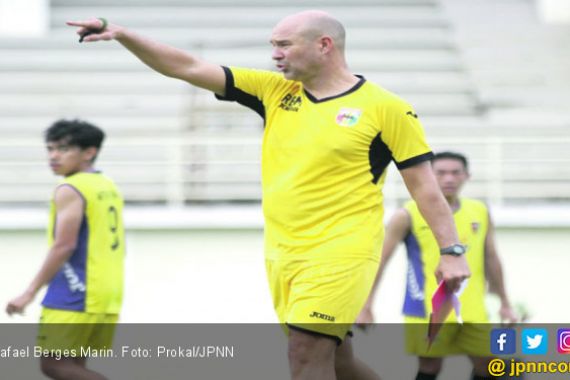 Demi Tiga Poin, Rafael Siapkan Permainan Menyerang - JPNN.COM